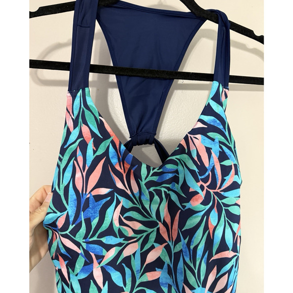 Lands End Womens Swimsuit One Piece V Neck Halter Size 14 Blue Leaf - Picture 2 of 6